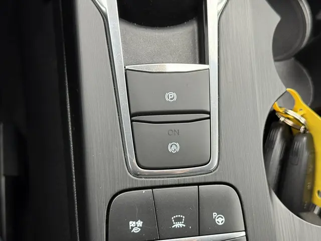 Ford Kuga 2.5 PHEV ST-Line X 2021 Hybride Benzine 26