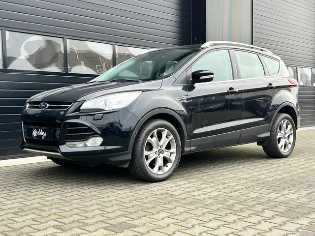Ford Kuga 1.6 Titanium|Keyless|CAM|Trekhaak|DAB| 2014 Benzine 6
