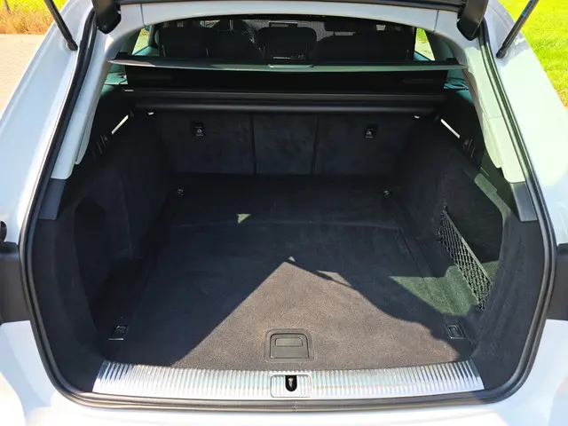 Audi A4 Avant 35 TFSI Pro Line 2019 Benzine 6