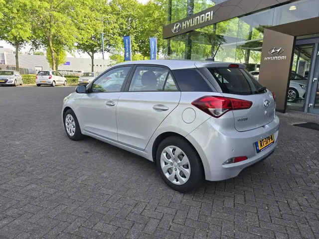 Hyundai i20 1.0 VERKOCHT 2018 Benzine 4