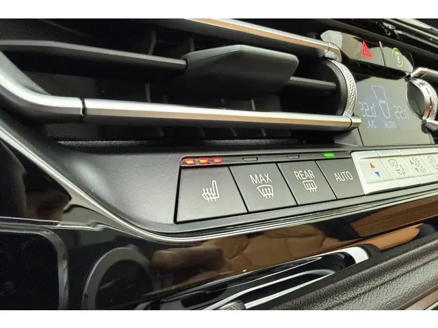 BMW Z4 Roadster sDrive20i High Executive 2024 Benzine 33