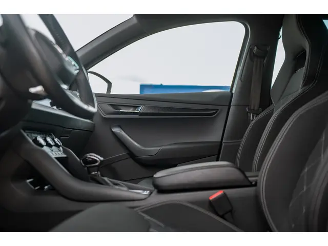 Škoda Karoq 1.5 TSI 150PK DSG Sportline 2021 Benzine 14