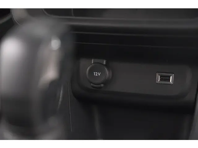 Citroën C3 PureTech 82 S&S Feel Edition 2021 Benzine 44