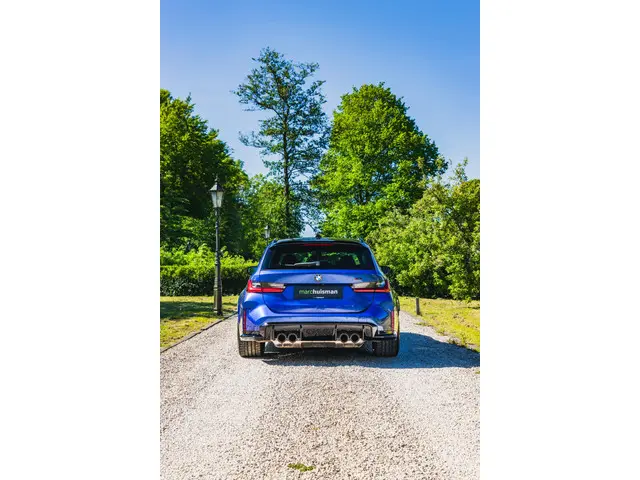 BMW M3 3-serie Touring xDrive Competition 2023 Benzine 89