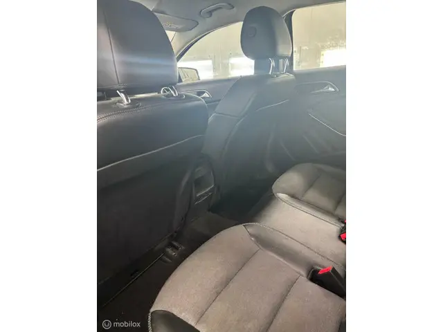 Mercedes-Benz GLA 220 d 4Matic Prestige 2016 Diesel 4