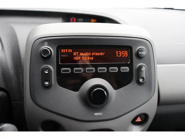 Peugeot 108 1.0 e-VTi Active 2019 Benzine 6