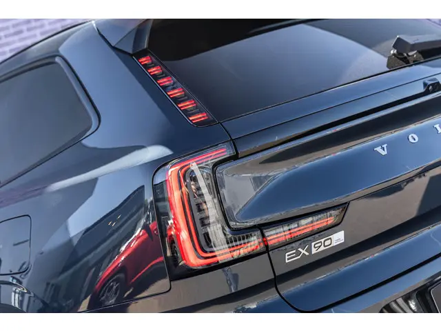 Volvo EX90 Twin Motor Performance Ultra 2025 Elektrisch 16