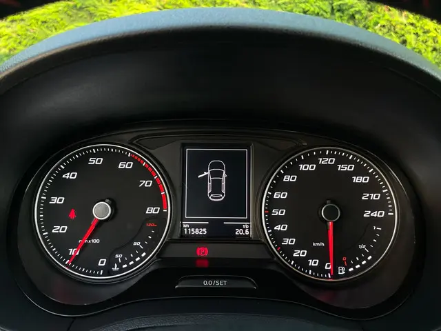 SEAT Ibiza 1.0 EcoTSI FR |LED|Carplay|PDC| 2016 Benzine 11