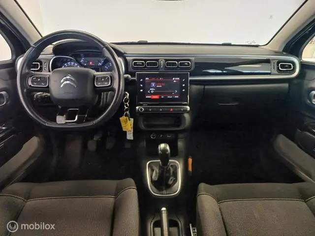 Citroën C3 1.2 S&S Shine 110PK 2017 Benzine 8