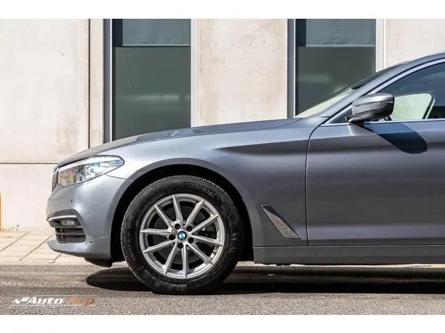 BMW 5 Serie Touring 520d xDrive Executive 2018 Diesel 13