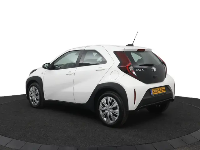 Toyota Aygo X 1.0 VVT-i MT Play 2025 Benzine 12