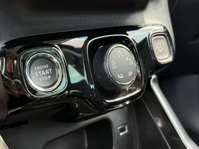 Citroën C3 Aircross 1.2 PureTech Max 2024 Benzine 27