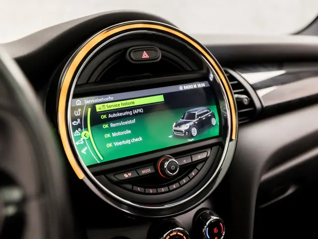 MINI Cooper Mini 1.5 JCW Pack 2019 Benzine 25