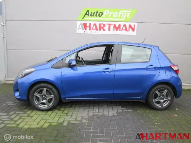 Toyota Yaris 2