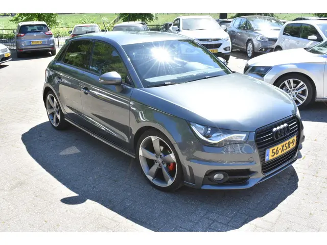 Audi A1 Sportback 1.2 TFSI Pro Line S 2012 Benzine 29