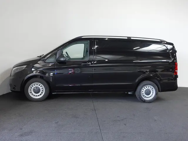 Mercedes-Benz Vito 114 CDI Lang 2024 Diesel 6