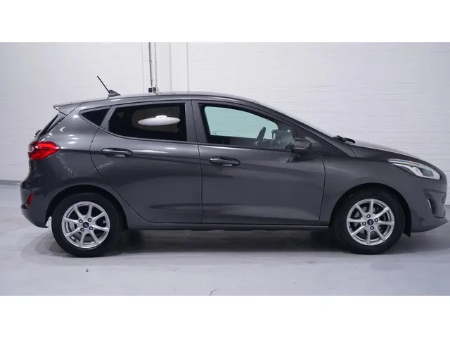 Ford Fiesta 1.0 EcoBoost Hybrid Titanium 2020 Benzine 8