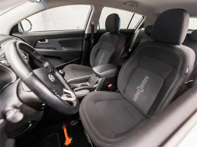 Kia Sportage 1.6 GDI Sport 2013 Benzine 14