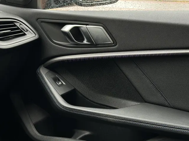 BMW 1 Serie 120d High Executive 2020 Diesel 35