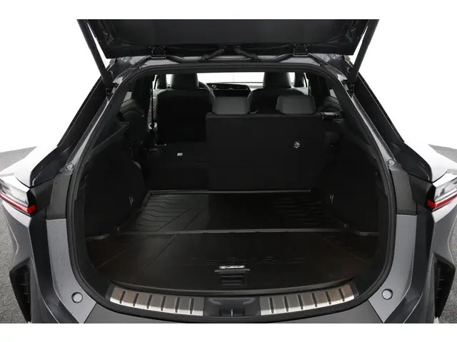 Lexus RZ 350e 35th Edition 77 kWh 2026 Elektrisch 24