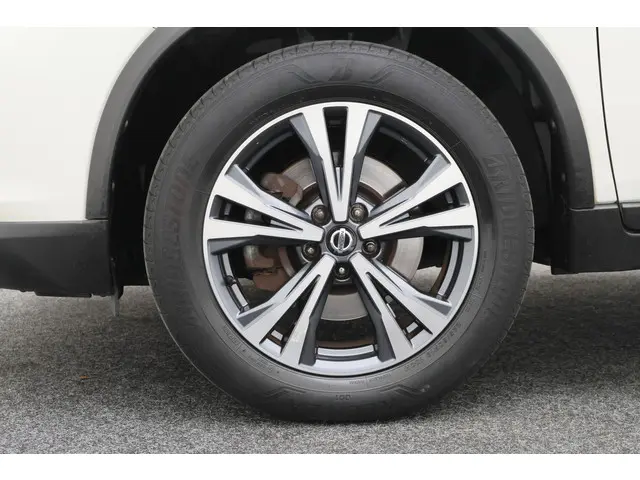 Nissan X-Trail 1.6 DIG-T N-Connecta 7p. 2018 Benzine 28