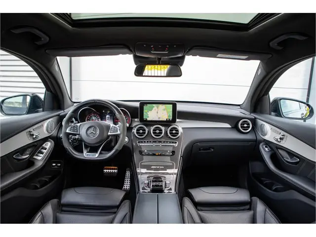 Mercedes-Benz GLC Coupé AMG 63 S 4MATIC+ 2018 Benzine 9