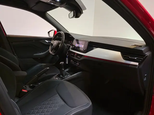 Škoda Kamiq 1.0 TSI Sport Business 2020 Benzine 15