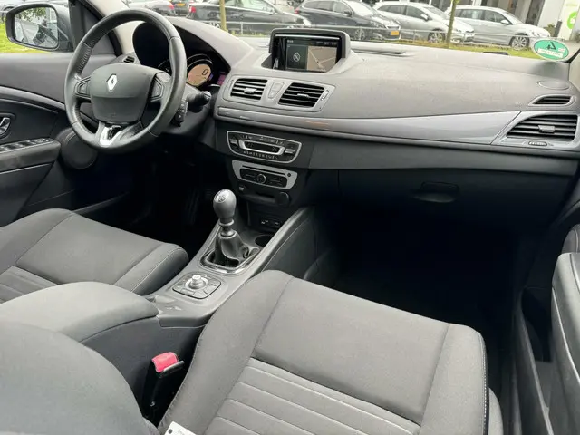 Renault Mégane Estate 1.2 TCe Limited 2015 Benzine 20