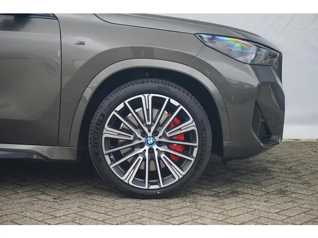 BMW iX1 eDrive20 2025 Elektrisch 7