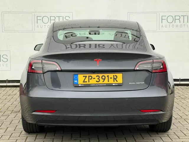 Tesla Model 3 Long Range AWD 75 kWh 2019 Elektrisch 8