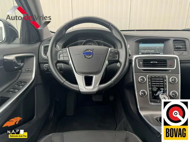Volvo V60 1.5 T3 Nordic+|Navi|NL-Auto|Geartronic 2016 Benzine 2