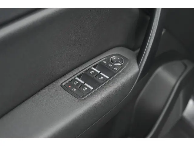 Renault Captur TCe 100 Intens 2020 Benzine 29