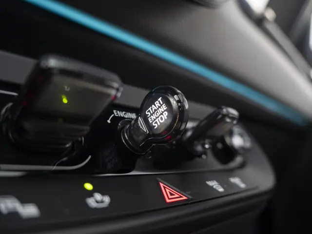 MINI 5-Deurs Cooper C 2026 Benzine 14