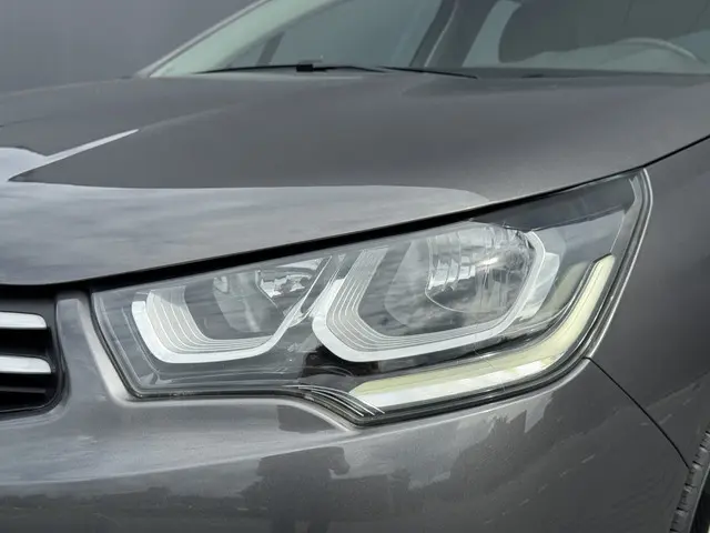 Citroën C4 1.2 PureTech Feel Collection 2015 Benzine 16