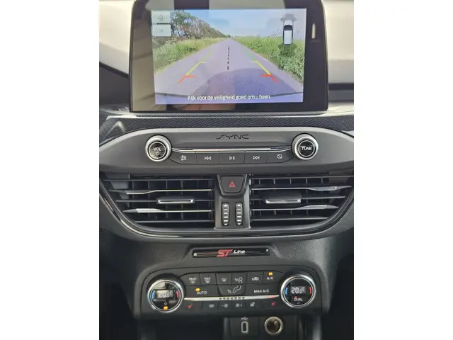 Ford Focus Wagon 1.0 EcoBoost ST Line 2019 Benzine 16