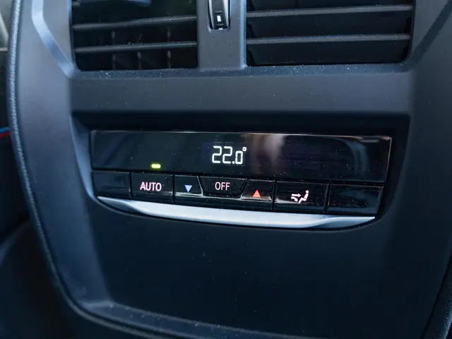 BMW M2 Coupé 2024 Benzine 47