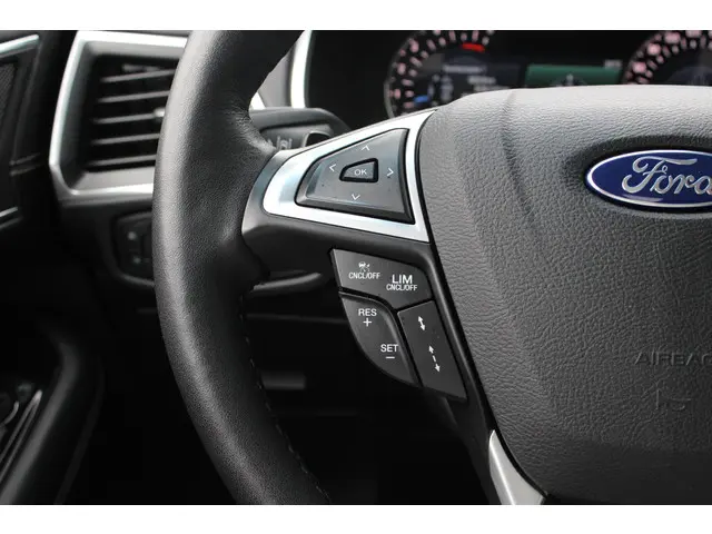 Ford Edge 2.0 TDCI 210pk Bi Turbo Vignale 2017 Diesel 24