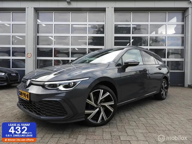Volkswagen Golf Variant 1.5 eTSI 150 PK 2021 Benzine 1