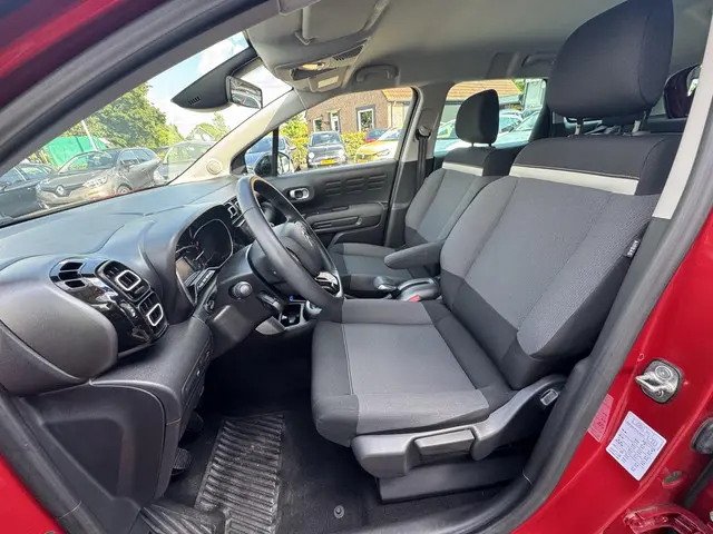 Citroën C3 Aircross 1.2 PureTech Shine 2021 Benzine 14