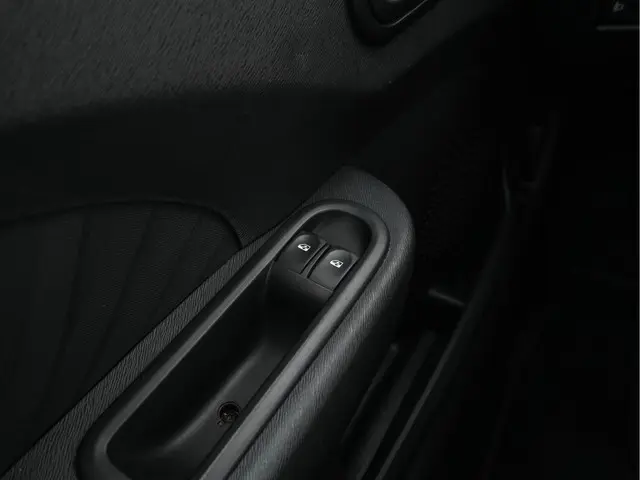 Renault Twingo 1.2 16V Parisienne 2013 Benzine 17