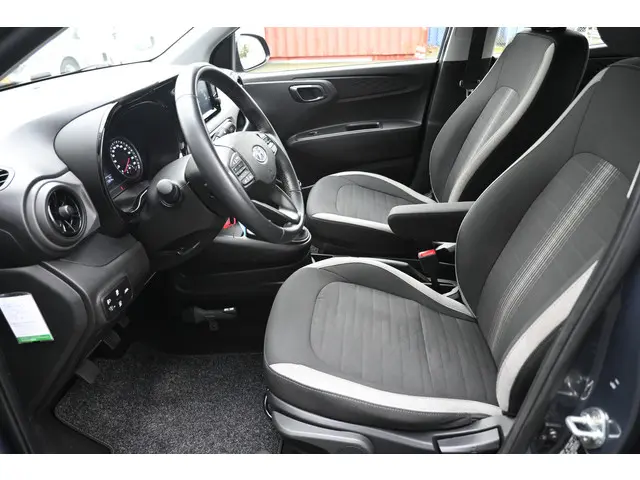 Hyundai i10 1.0 Comfort 2023 Benzine 27