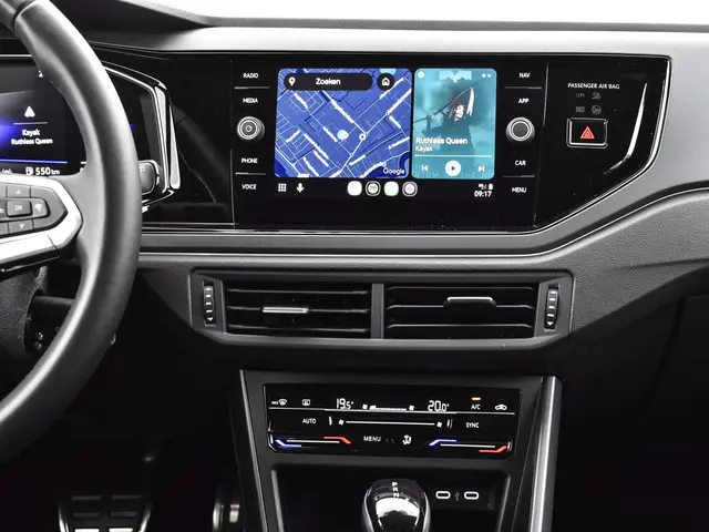 Volkswagen Polo 1.0 TSI 95pk DSG R-Line 2024 Benzine 29