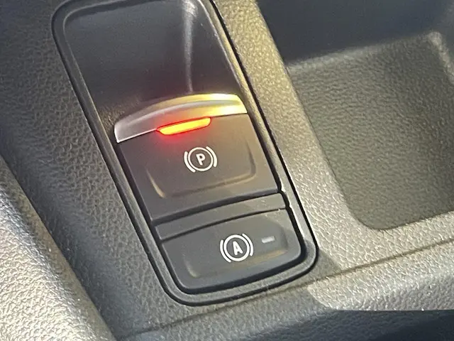 Renault 4 Comfort Range Iconic 52 kWh 2025 Elektrisch 27