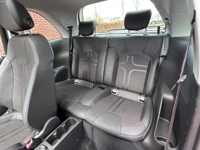 Opel ADAM 1.4 Glam 2014 Benzine 14