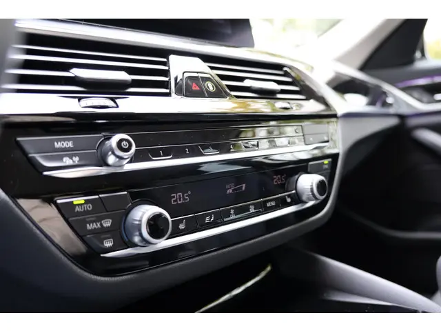 BMW 5 Serie Touring 530d High Executive 2020 Diesel 34