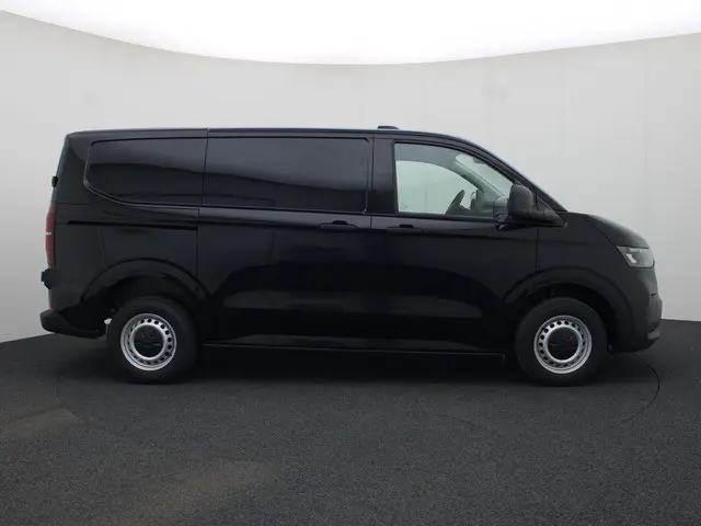 Volkswagen Transporter 2.0TDi 150pk Life L1 2024 Diesel 5