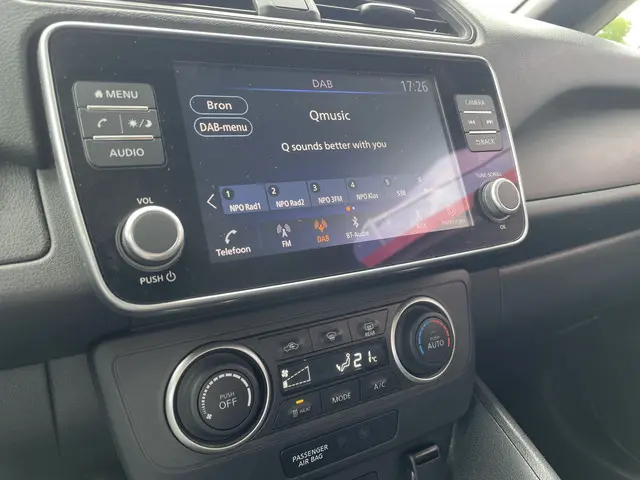 Nissan Leaf Acenta 40 kWh 2023 Elektrisch 16