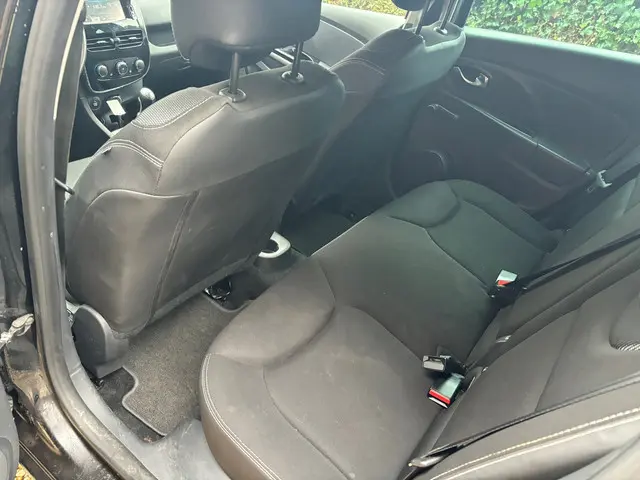 Renault Clio Estate 0.9 TCe Night&Day 2015 Benzine 11