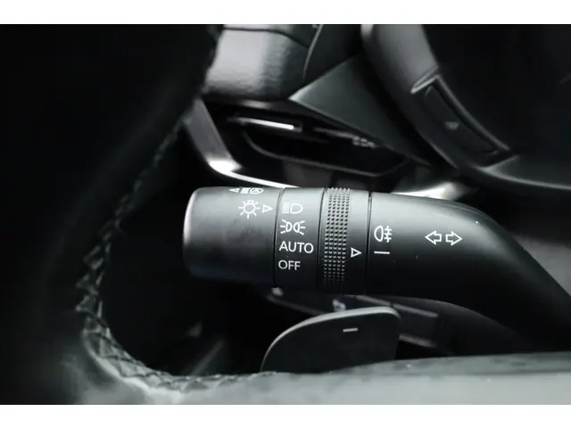 Mazda MX-30 e-SkyActiv 145 36 kWh 2021 Elektrisch 8