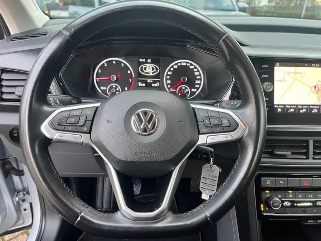 Volkswagen T-Cross 1.0 TSI Life 2019 Benzine 12